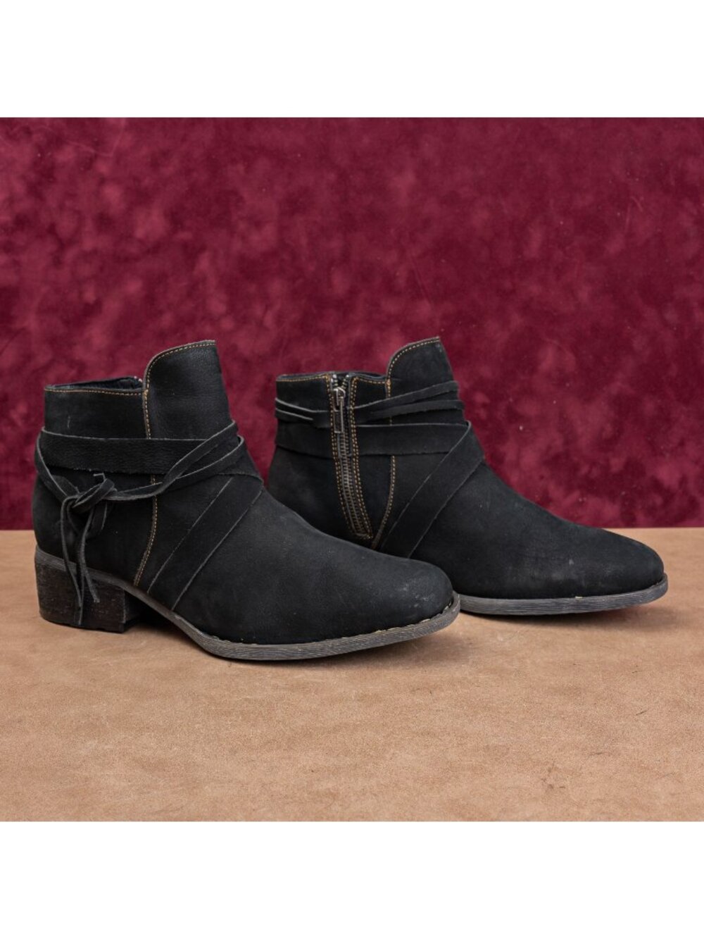 Born Women Black Leather Zip Low Classic Tassel Boho Fashion Ankle Boots sz 11